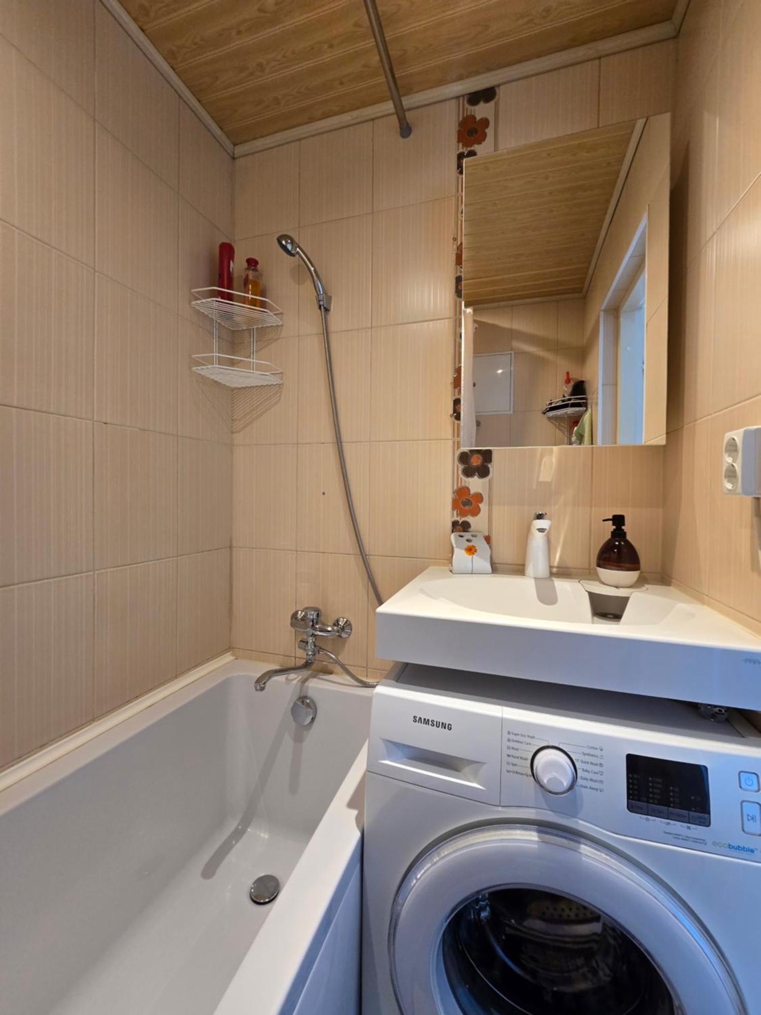 Hero Avenue Apartment Narwa Zewnętrze zdjęcie